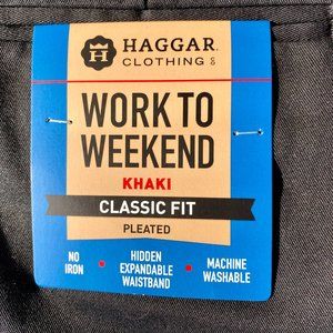 Haggar Pleated Classic Fit Khaki in Black